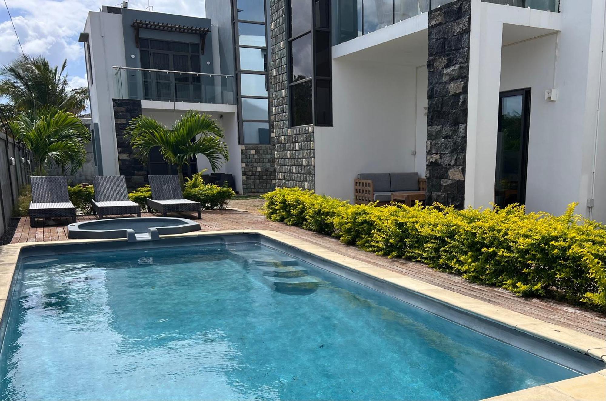 Joy Home Pointe Aux Biches Ngoại thất bức ảnh